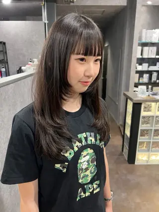 ロング ink yukariのヘアスタイル