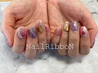 ネイル ネイルリボン 受付スタッフのネイルデザイン