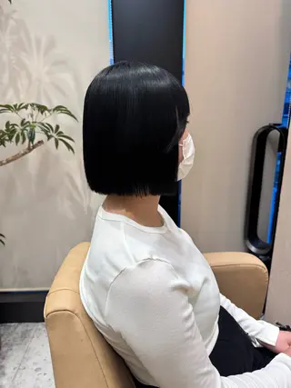 ショート カラー 韓国レイヤー/髪質 改善/縮毛🤍吉田のヘアスタイル