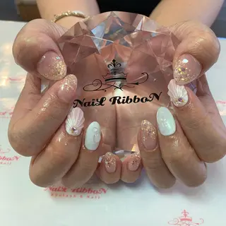 ネイル ネイルリボン 受付スタッフのネイルデザイン
