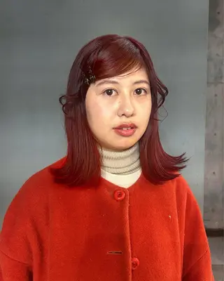 ミディアム assort tokyo所属・Hiyo 海外レイヤーカットのヘアスタイル