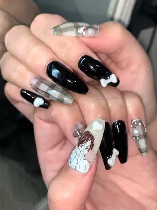 ネイル NES NAIL所属・さゆり￤推しキャラ ￤ロングネイル🩷のネイルデザイン