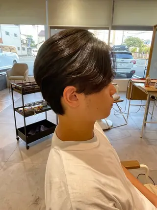 ミディアム 樋口 令惟のヘアスタイル