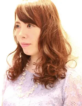 セミロング 所渉/韓国レイヤー /ウルフカットのヘアスタイル