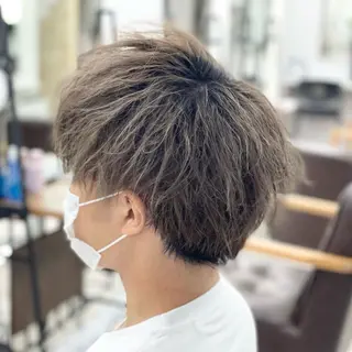 ショート カラー メンズ ハイライト&曲がる 縮毛矯正特化 玉置のヘアスタイル