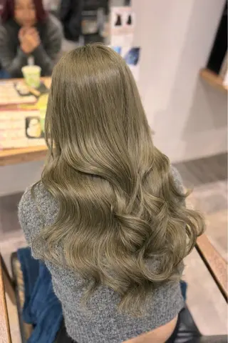 ロング AVANCE泉大津店 加茂瑞希のヘアスタイル