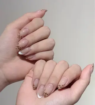 ネイル 高木 維麗絲のネイルデザイン