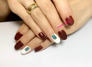 ネイル y' sのネイルデザイン