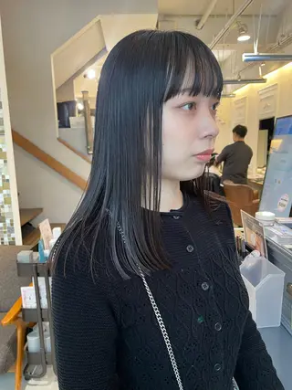 セミロング ボブ ブリーチ/miinaのヘアスタイル