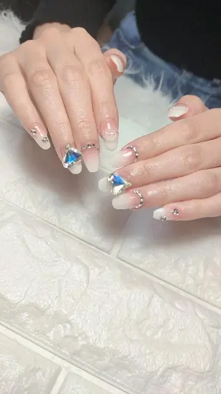 ネイル E·U·B ネイル所属・横浜市中区曙町 E·U·Bネイルのネイルデザイン