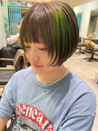 ショート カラー 佐藤 魁人のヘアスタイル