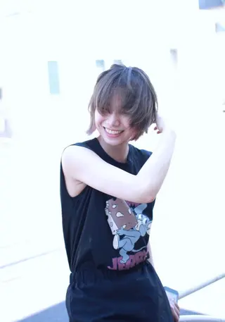 ショート カラー 大西 カズマのヘアスタイル