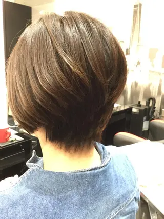 ショート カラー Annon プライベートサロンのヘアスタイル