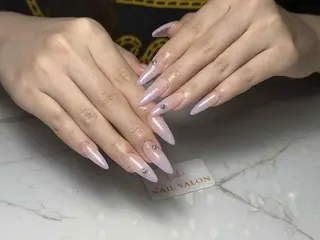 ネイル 💕鈴木ユリ パラジェル/オフ無料のネイルデザイン