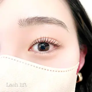 マツエク・マツパ truck阿倍野所属・truck 渡邊 侑季の眉毛・アイブロウイメージ