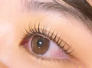 マツエク・マツパ ジョイエ 梅田店所属・joie 梅田のマツエク・マツパデザイン