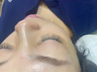 マツエク・マツパ マツエク·花所属・坂本 葵のマツエク・マツパデザイン