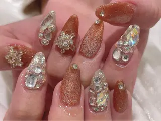 ネイル VIVIAN リサのネイルデザイン