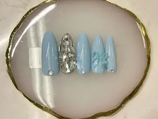 ネイル Queeens nailのネイルデザイン