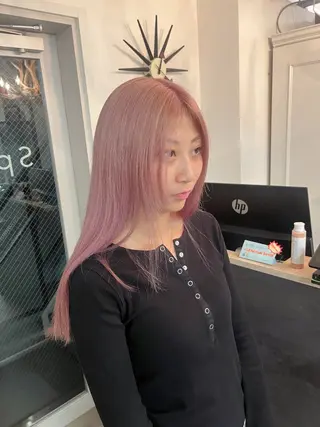 カラー 山浦 那奈のヘアスタイル