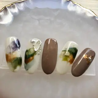 ネイル 奥園 良恵のネイルデザイン