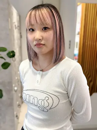 ミディアム 垢抜け/レイヤー/ ハイトーン/アスナのヘアスタイル