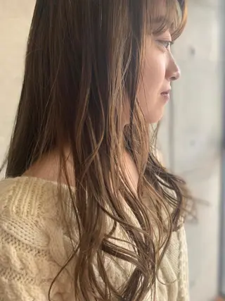 ロング カラー マネージャー八尾 裕一郎のヘアスタイル