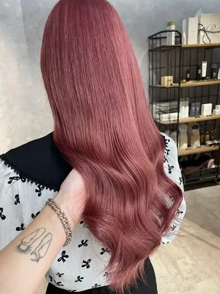 ロング Cielro【 シェイロ 】所属・Cielro/ダブル カラー/西田咲希のヘアスタイル