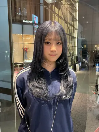 セミロング lodge art所属・lodge art /ユウナのヘアスタイル