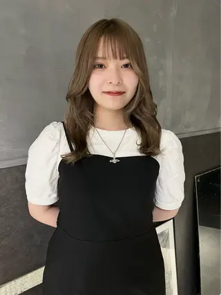 セミロング カラー 田中 里奈のヘアスタイル