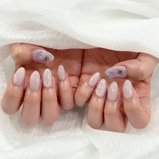 ネイル 深井 聖羅のネイルデザイン