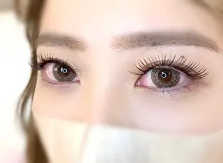 マツエク・マツパ eminy lash 【エミニーラッシュ】のマツエク・マツパデザイン