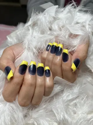 ネイル DEMAIN- 🕊️研修のネイルデザイン