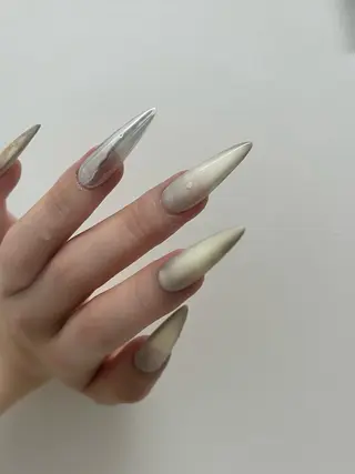 ネイル 五十嵐 莉奈のネイルデザイン