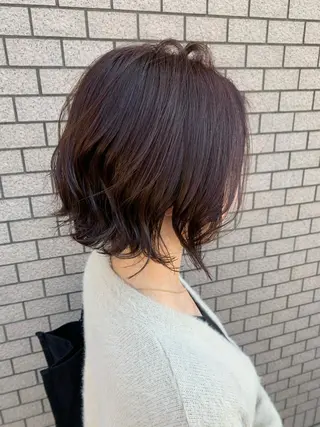 ショート 透明感ハイライト◎ 伊藤夏海のヘアスタイル