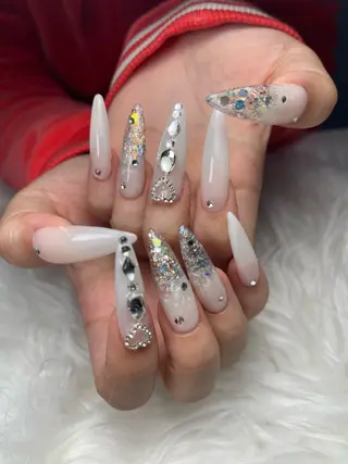ネイル Nail Salon L'arc所属・☆Mèo ☆のネイルデザイン