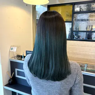 ミディアム カラー スナコザワ レナのヘアスタイル