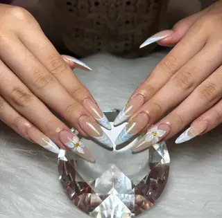 ネイル RE:Bonn所属・salon re:bonnのネイルデザイン