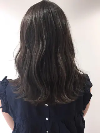 ミディアム Noe心斎橋所属・Noe心斎橋 堀田 朋宏のヘアスタイル