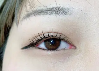 マツエク・マツパ fan.germe 副店長MIYABIのマツエク・マツパデザイン