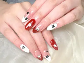 ネイル 🎀も ものネイルデザイン