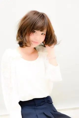 ミディアム 髪質改善× ハイライト溝江のヘアスタイル