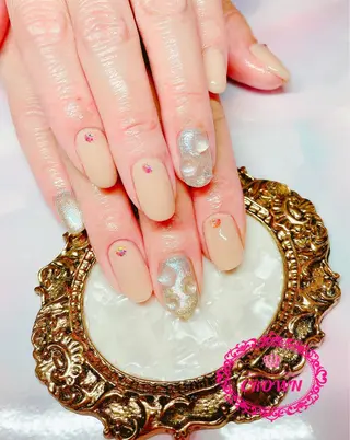 ネイル CROWN プライベートサロンのネイルデザイン