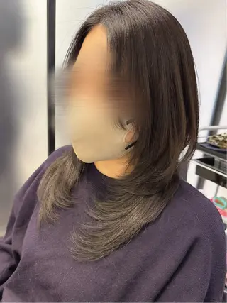 ミディアム nui所属・ﾚｲﾔｰ.ﾍｱｾｯﾄ 🤍宮本しおりのヘアスタイル