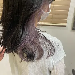 セミロング 伊藤 玲衣のヘアスタイル