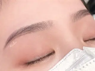 アイブロウ Ridive Ayaのマツエク・マツパデザイン