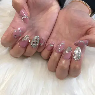 ネイル 西岡 杏のネイルデザイン