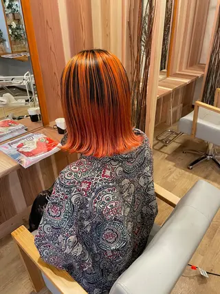 ショート カラー 神谷 涼のヘアスタイル