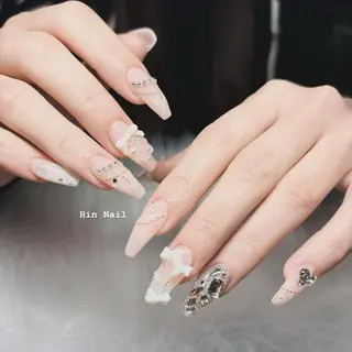 ネイル HIN NAILのネイルデザイン