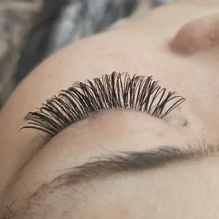 マツエク・マツパ My+ Yukaのネイルデザイン